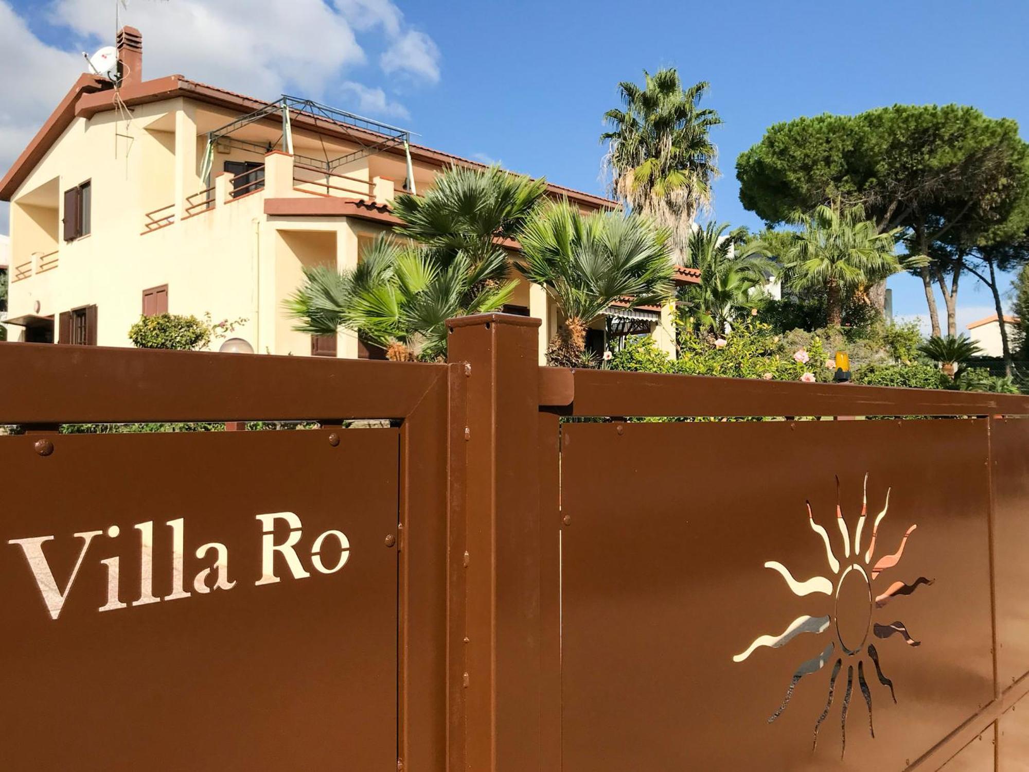Villa Ro Porto Columbu - Perd'E Sali Eksteriør billede